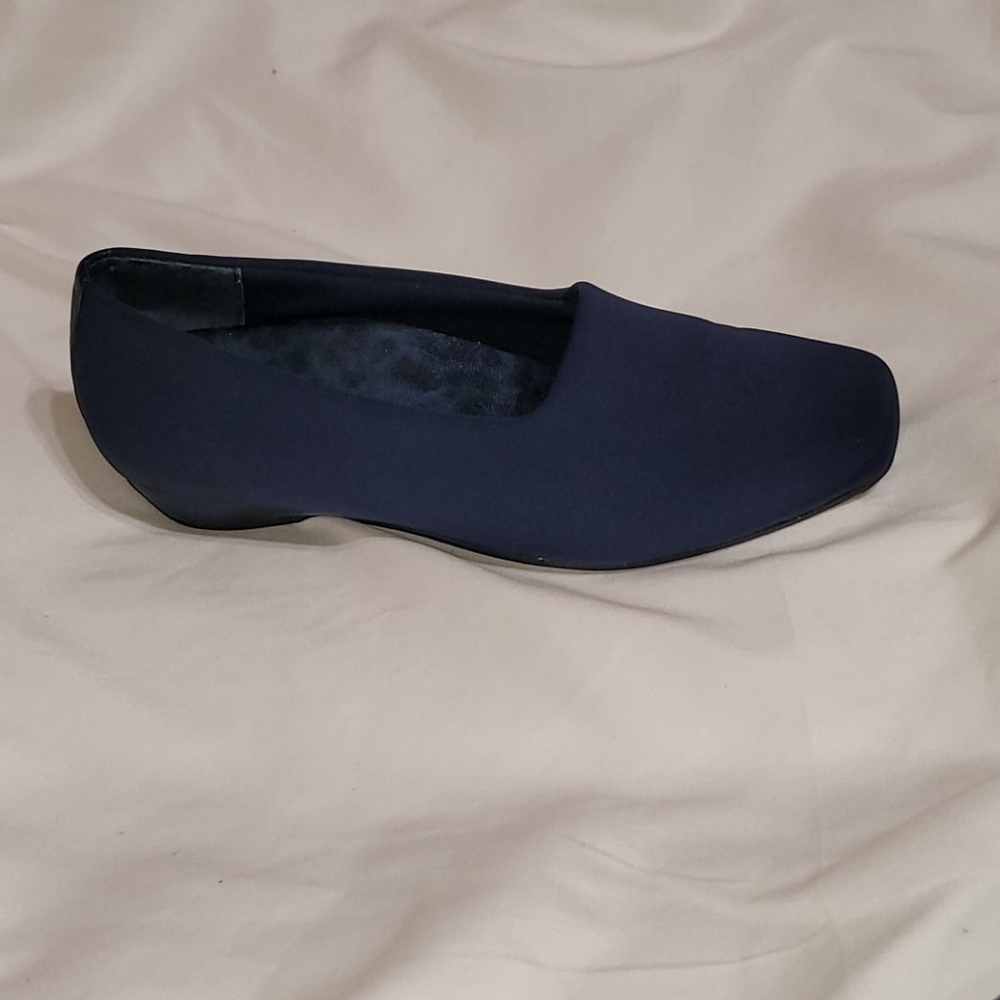 Vionic Orthaheel Technology Blue Powell Size 7